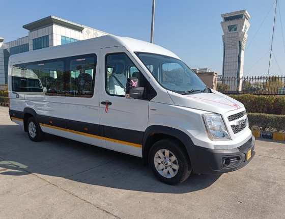 9 Seater Urbania